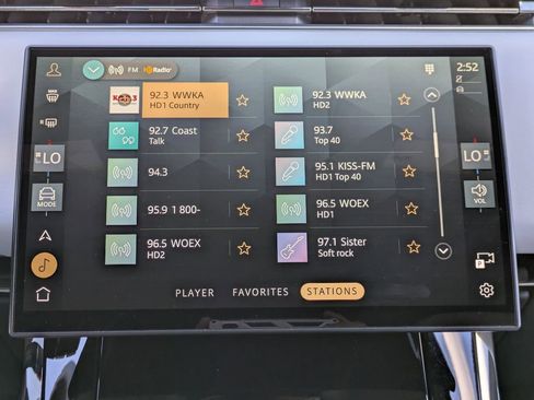 Used 2024 Land Rover Range Rover Sport Dynamic SE image 18