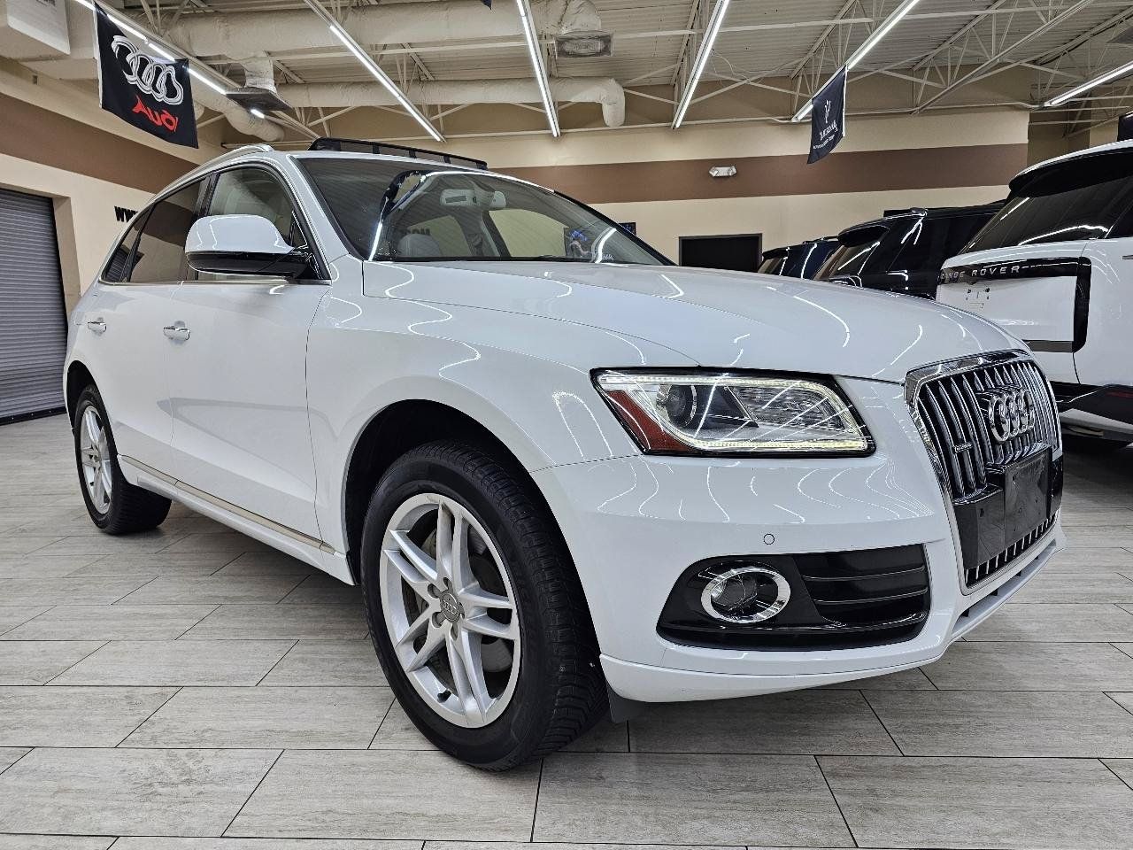 Used 2015 Audi Q5 TDI Premium Plus w/ Technology Package AWD/4WD image 4