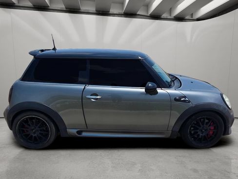 Used 2009 MINI Cooper John Cooper Works FWD image 6