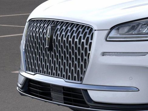 New 2026 Lincoln Corsair Premiere AWD/4WD image 17