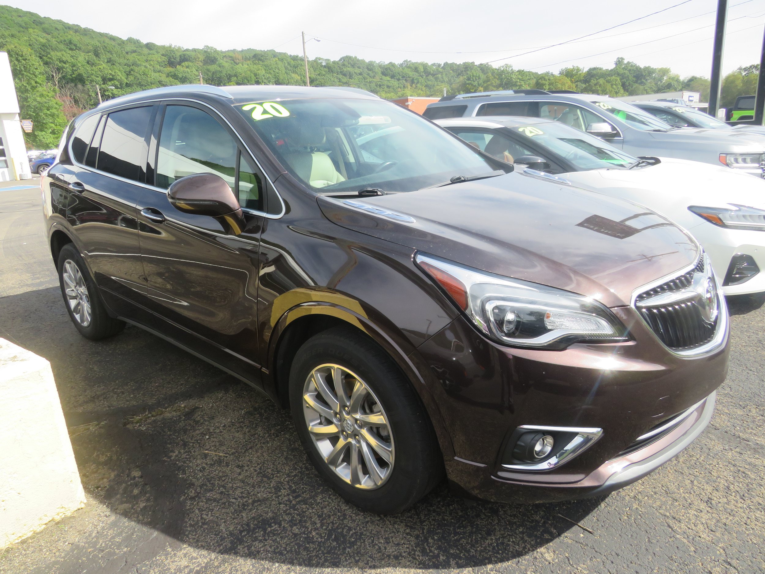 Used 2020 Buick Envision Essence AWD/4WD image 1