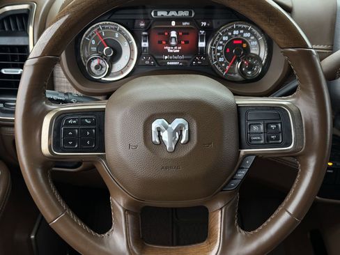 Used 2022 RAM 2500 Limited image 16