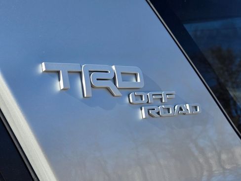 Used 2023 Toyota 4Runner TRD Off-Road Premium image 7