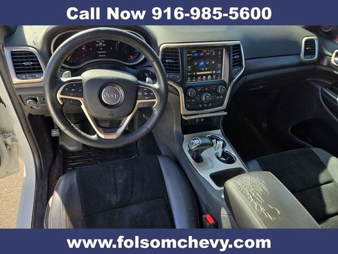 Used 2015 Jeep Grand Cherokee Altitude AWD/4WD image 23