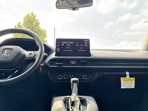 Certified 2027 Honda HR-V LX image 28