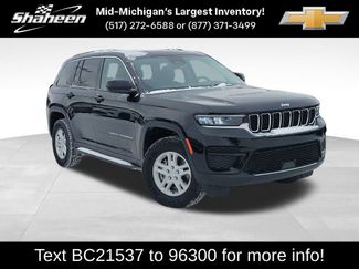 Used 2023 Jeep Grand Cherokee Laredo video 1
