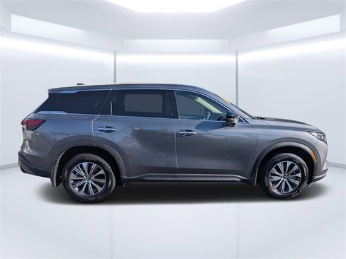 Certified 2025 INFINITI QX60 Pure image 2