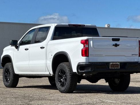 New 2026 Chevrolet Silverado 1500 ZR2 image 6