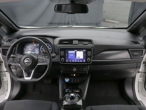 Used 2023 Nissan Leaf SV Plus image 20
