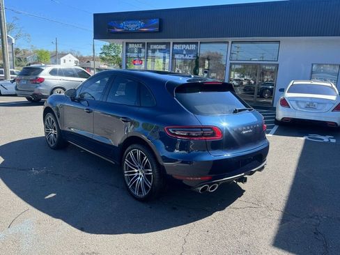 Used 2016 Porsche Macan Turbo AWD/4WD image 10