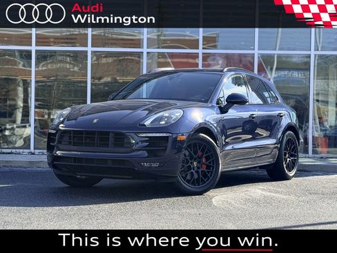 Used 2017 Porsche Macan GTS image 1