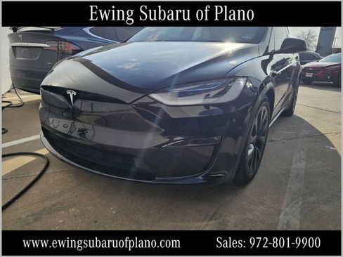 Used 2023 Tesla Model X image 1