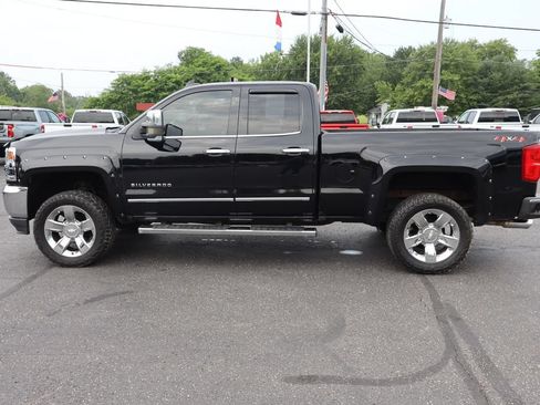 Used 2018 Chevrolet Silverado 1500 LTZ w/ Sport Package AWD/4WD image 28