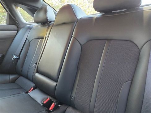 Used 2024 Kia K5 GT-Line w/ GT-Line Premium Package image 9