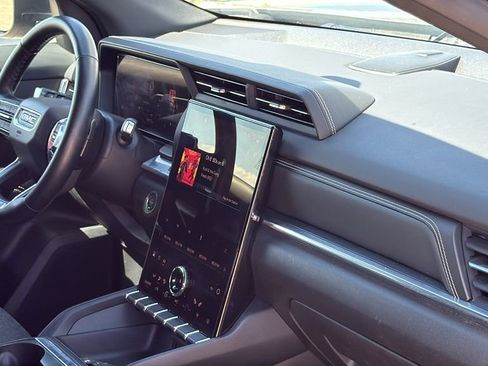 Used 2025 GMC Terrain Elevation FWD image 30