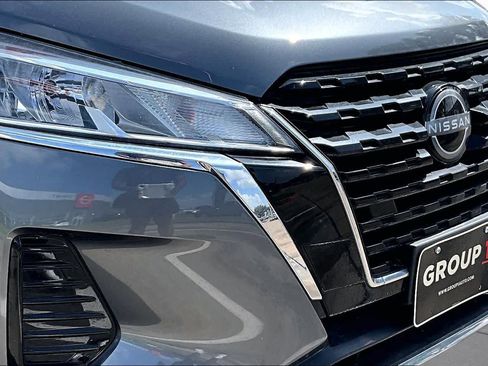 Certified 2025 Nissan Kicks Play S FWD image 29