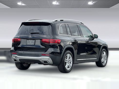 Used 2023 Mercedes-Benz GLB 250 image 8