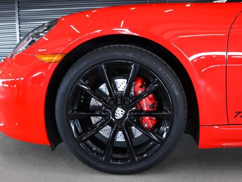 Certified 2022 Porsche 718 Boxster S image 25