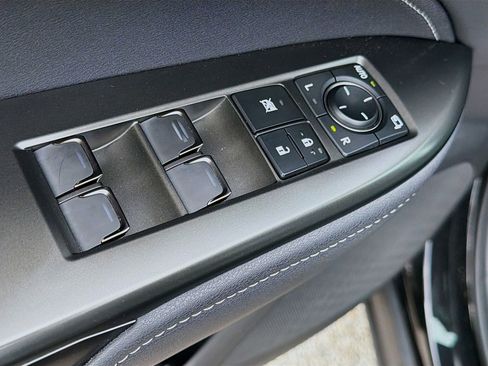 Used 2025 Lexus NX 250 FWD w/ Accessory Package (2T) image 22