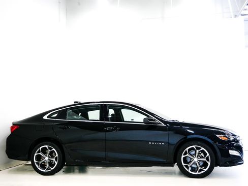 Used 2024 Chevrolet Malibu LT FWD image 4