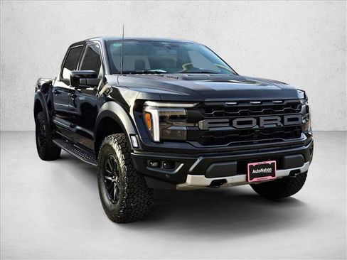 Used 2025 Ford F150 Raptor image 7
