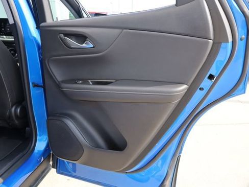 Used 2025 Chevrolet Blazer LT AWD/4WD image 29