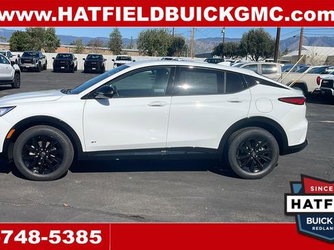 New 2026 Buick Envista Sport Touring w/ Convenience I Package image 2