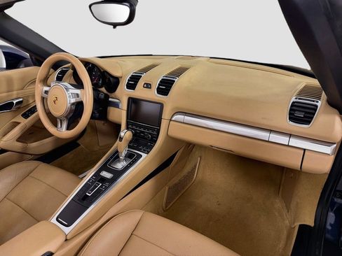 Certified 2016 Porsche Boxster RWD image 28