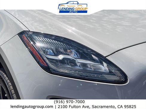 Used 2019 Jaguar E-PACE S AWD/4WD image 7