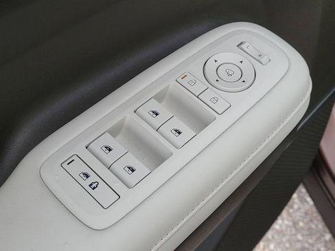Used 2025 Hyundai Santa Fe Calligraphy AWD/4WD image 19