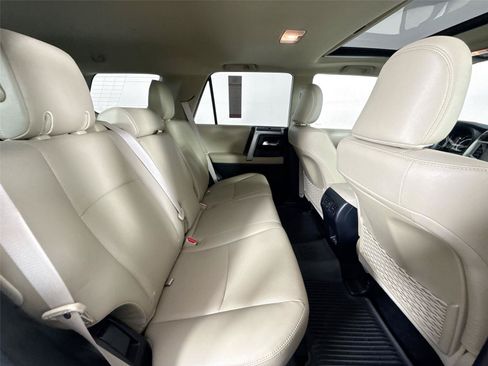 Used 2023 Toyota 4Runner Limited AWD/4WD image 45