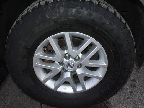 Used 2020 Nissan Frontier SV image 37