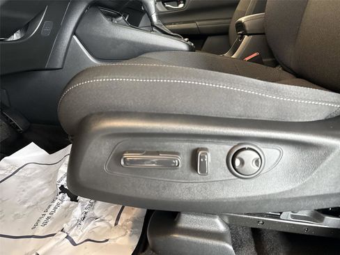 Used 2024 Honda CR-V EX image 14