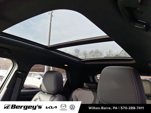 Used 2021 Chevrolet TrailBlazer ACTIV w/ Sun and Liftgate Package image 16