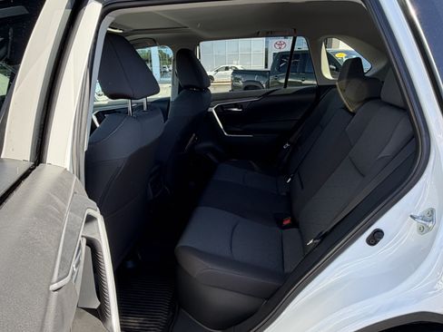 Used 2025 Toyota RAV4 XLE w/ Convenience Package AWD/4WD image 13