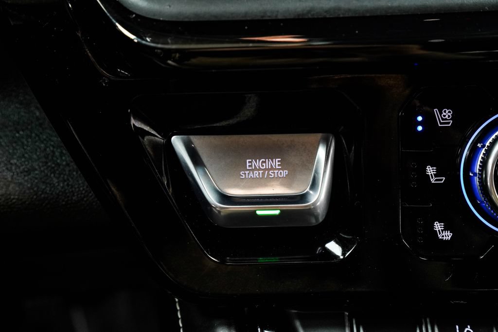 Used 2026 GMC Sierra 2500 AT4X AWD/4WD image 28