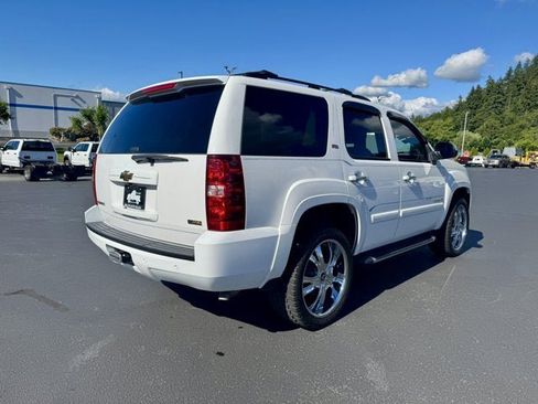 Used 2007 Chevrolet Tahoe LT w/ LT Preferred Equipment Group AWD/4WD image 4