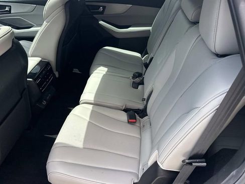 Used 2024 Acura MDX FWD w/ Technology Package image 15
