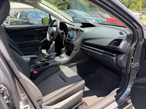 Used 2018 Subaru Impreza 2.0i Premium AWD/4WD image 12