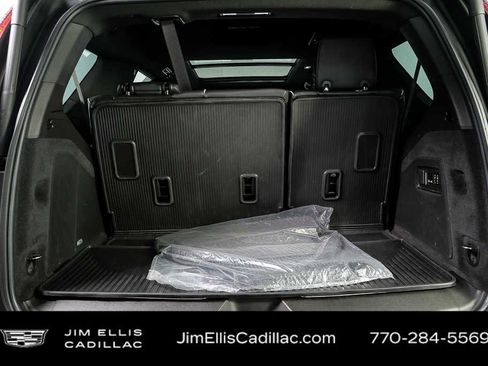 Used 2021 Cadillac Escalade Sport w/ Driver Assist Tech Package image 34