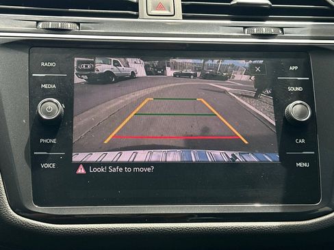 Used 2024 Volkswagen Tiguan SE FWD image 20