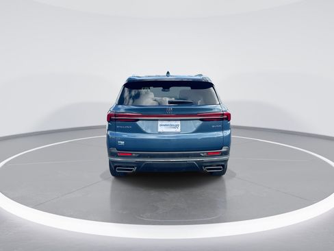 Used 2025 Buick Enclave Preferred FWD image 8