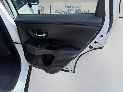 Used 2024 Honda HR-V Sport image 29