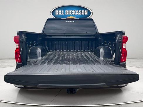Used 2022 Chevrolet Silverado 1500 Custom image 7