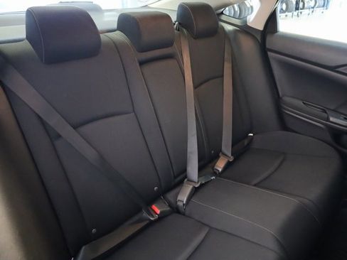 Used 2019 Honda Civic EX image 31