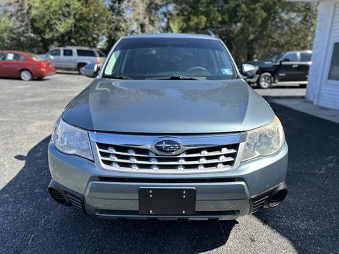 Used 2011 Subaru Forester 2.5X Premium image 3