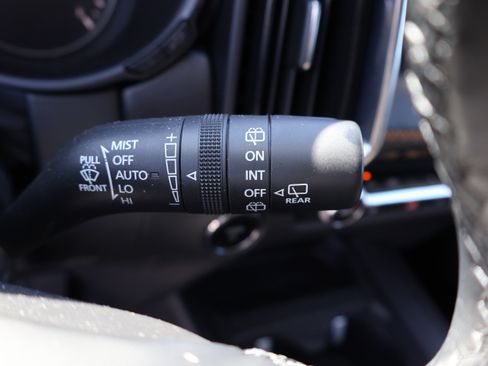 Used 2025 MAZDA CX-50 2.5 Hybrid w/ Premium Plus Pkg image 46