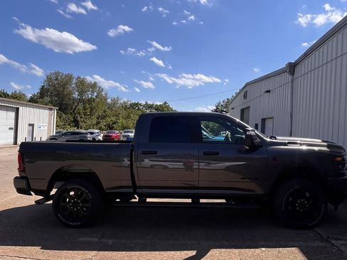Used 2026 RAM 2500 Big Horn AWD/4WD image 6