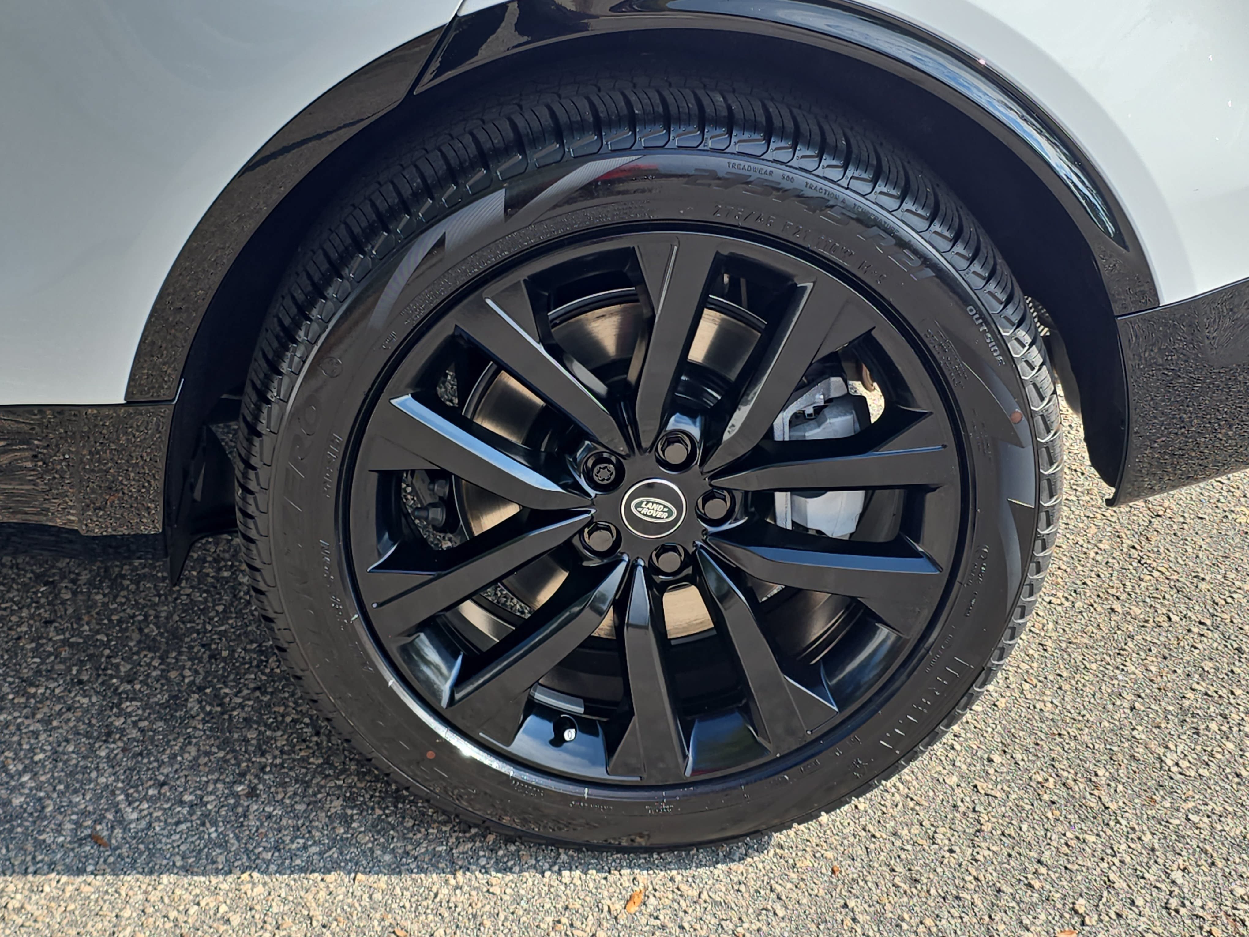 New 2026 Land Rover Discovery Limited Edition AWD/4WD image 34