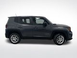 Used 2023 Jeep Renegade Latitude image 2
